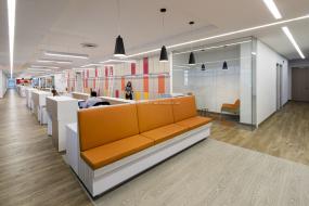 办公室pvc吊顶装修高清效果图