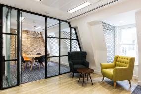 办公室天花石膏板装潢图片