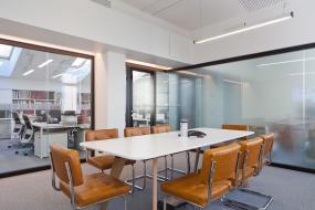 2018年办公室天花石膏板装修效果图