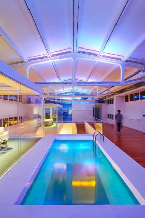 高端豪华办公室装修效果图