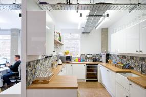 劳务公司办公室装饰装修效果图