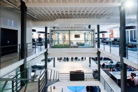 娱乐公司办公室装潢效果图片