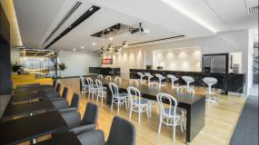 美国公司办公室装饰图