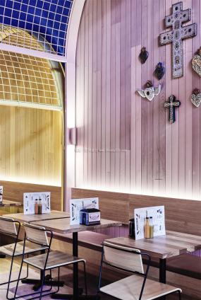 海鲜餐厅装修实物图片