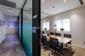 潮性办公室装修图片