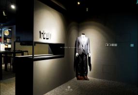 特色服装店设计装饰图