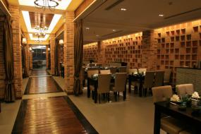 自助西餐厅设计装潢图片