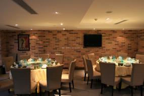 自助西餐厅设计装修图片