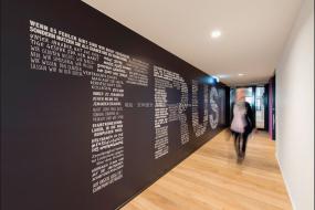 温馨办公室布置装饰图片