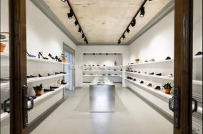 鞋店设计装饰效果图