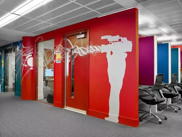 办公室装修效果图